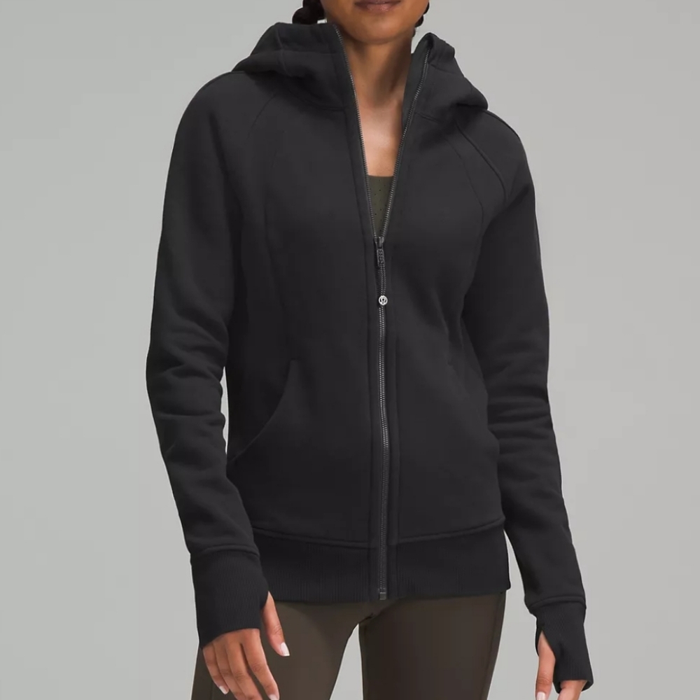 LIKE NEW Lululemon scuba hoodie in black